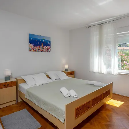 Gorgeous In With Wifi Apartment *